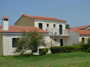 Paleros Garden Village Resort