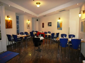 SUITE HOTEL 900m ZUR OPER