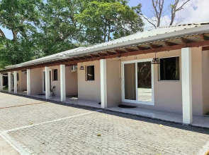 Hotel Cabañas River Park