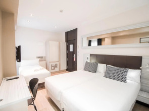 Petit Palace Puerta del Sol