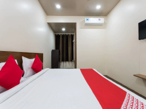 OYO 11929 Hotel Ridhi Sidhi
