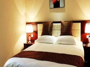 Maple Leaf Guest House