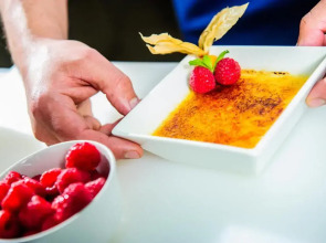 Somewhere Hotel Apartment