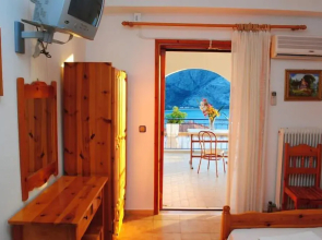 Panorama Ionio Studios & Apartments