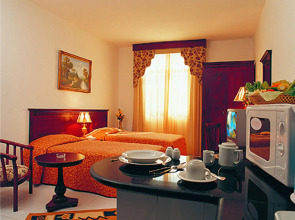 Отель Al Maha Regency