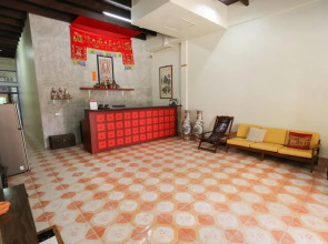 Phuket Old Town Hostel
