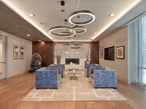 The Luxe Suites at University City