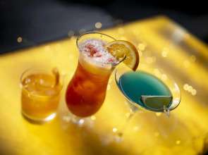 CUBE Boutique Capsule Hotel @ Chinatown