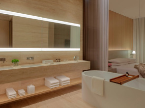 Отель The Dubai Edition