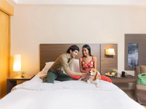 Grand Hyatt Mumbai Hotel and Serviced Apartments