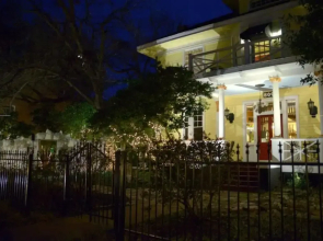Austin's Inn at Pearl Street