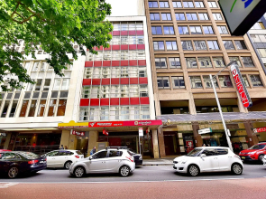 Megaboom City Hotel