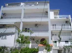 Josip II - 150 m From Beach With Free Parking - SA4