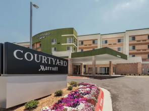 Courtyard Ardmore