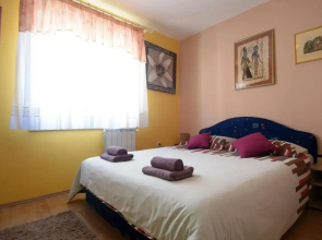 Gallery Premium 99-Apartment near Ammphiteatre