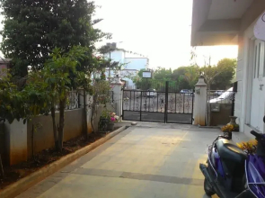 Bougainvilla Service Apartment