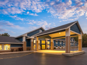 AmericInn by Wyndham Douglas/Saugatuck