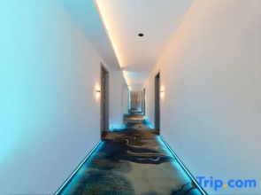 Pinecrest Intelligent Hotel