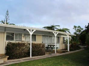 Hibiscus Regal Apartments