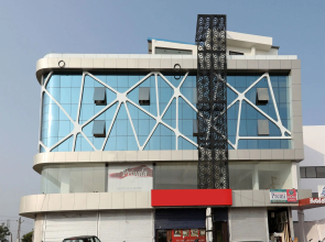 Hotel Bluebell by OYO Rooms