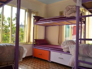 327 Thamel Hotel