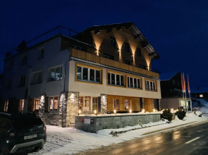 Mountain Lodge Sedrun
