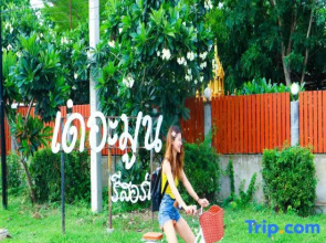 The Moon Resort Phetchaburi