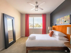 CozySuites at Vela Camelback
