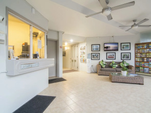 Seascape Holiday at the Queenslander