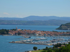 Stone wall apartments Izola