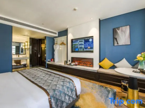 Deting Garden Hotel (Kunming hi tech West City Times store)