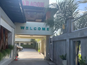 The Paragon Hotel And Restaurant