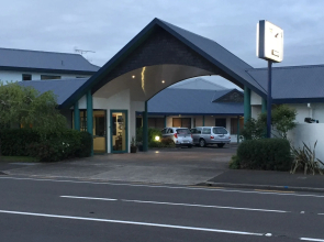 Asure Cooks Gardens Motor Lodge