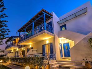 Sea Breeze Corner ,cozy Flat Neat the Beach