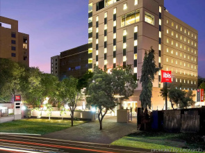 ibis Pune Viman Nagar Hotel