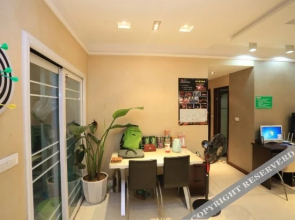Songxiansheng Youth Hostel(重庆松先生青年旅舍)