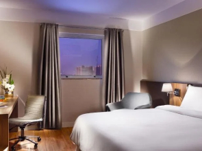Delmond Hotel