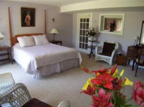 Thornewood Inn