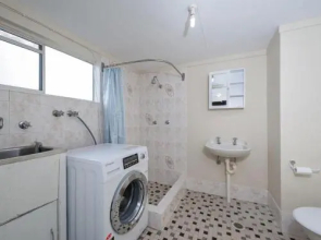 Catch of the Day', 72 Government Road - great house with water views