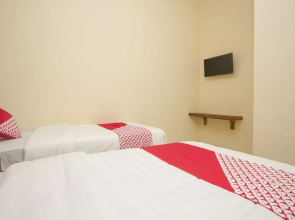 Annisa Syariah Guest House by Oyo Rooms