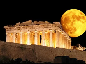 Oro's Stylish Kolonaki Flat Next to Metro & Museums