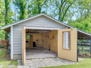 Downtown Brevard Home: Walk to Bars & Breweries!