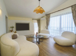 Qinn Hotel