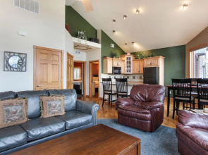 Meadow Mountain 27A - 3 Br Condo