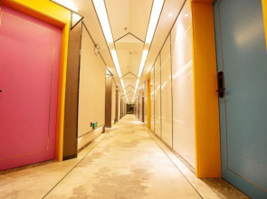 The Diamond Fashion Livable Hotel