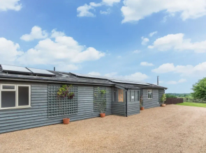 Holiday Home Broomhurst Grove