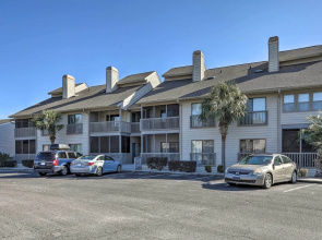 Near Ocean & Golf: Myrtle Beach Area Condo!
