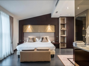 Winter Garden Hotel - Bergamo Airport