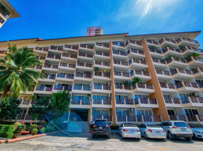 Royal Hill Resort Condotel