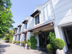 Akash Retreat And Spa